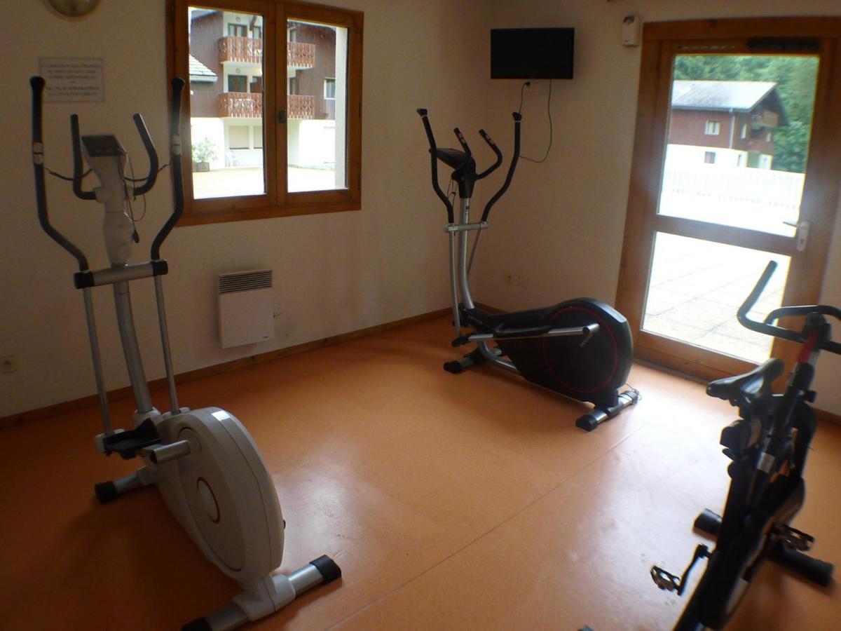 Appartement Confortable Avec Piscines, Terrasse Et Parking A Samoens - Fr-1-629-100 Ngoại thất bức ảnh