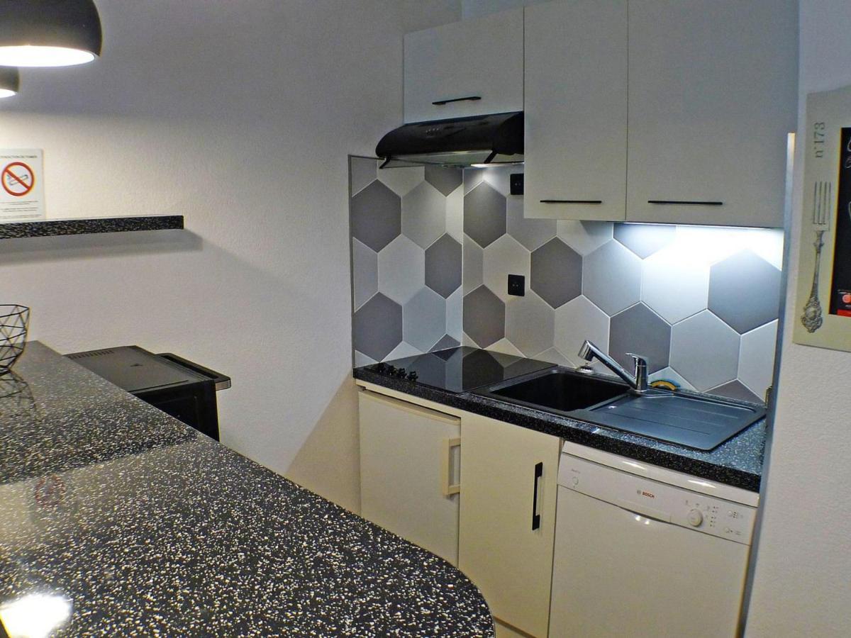 Appartement Confortable Avec Piscines, Terrasse Et Parking A Samoens - Fr-1-629-100 Ngoại thất bức ảnh